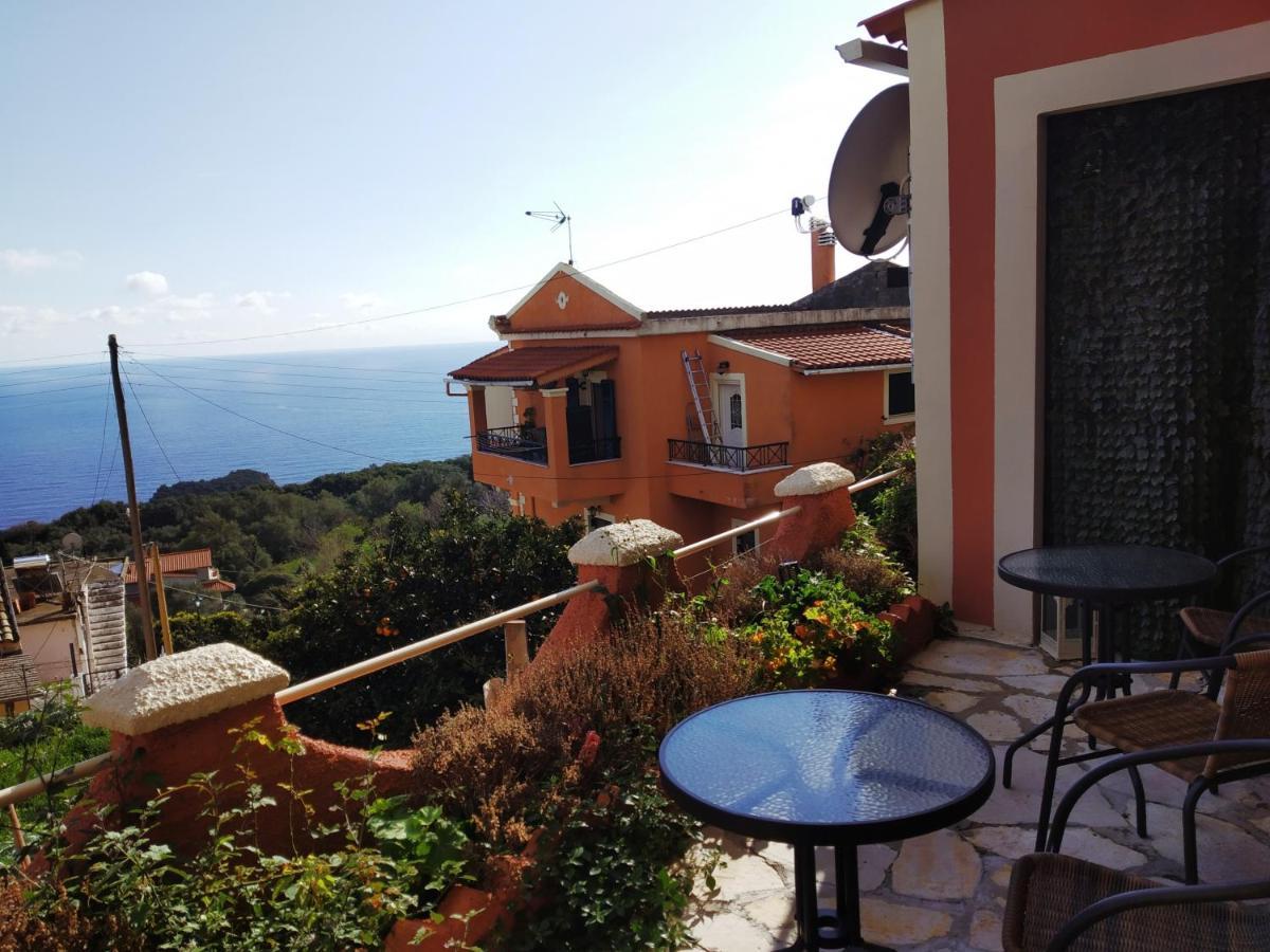 Traditional Panoramic Sea View House Lákones Екстериор снимка