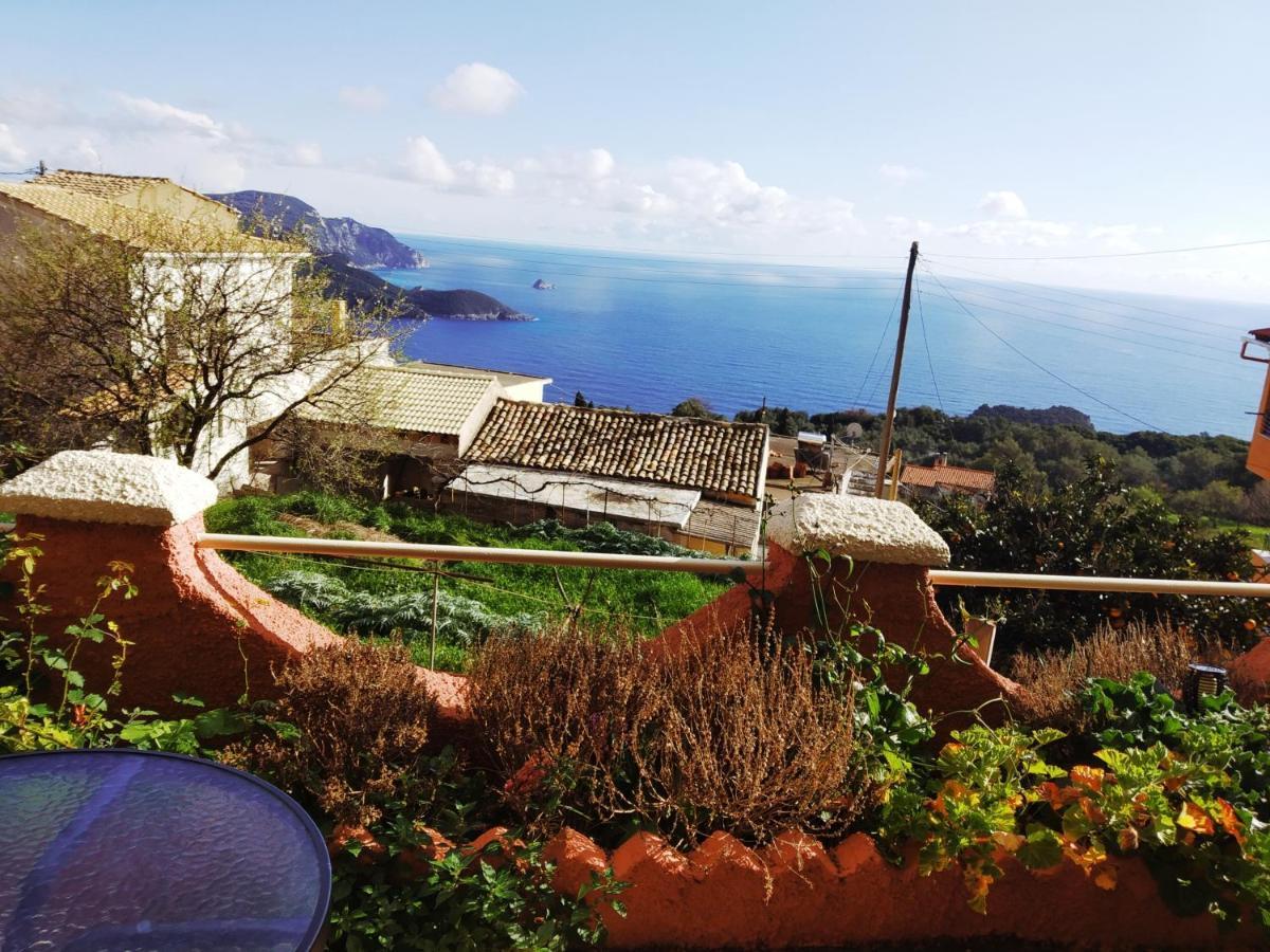 Traditional Panoramic Sea View House Lákones Екстериор снимка