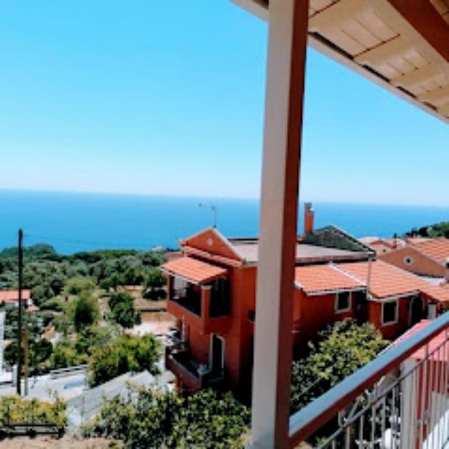 Traditional Panoramic Sea View House Lákones Екстериор снимка